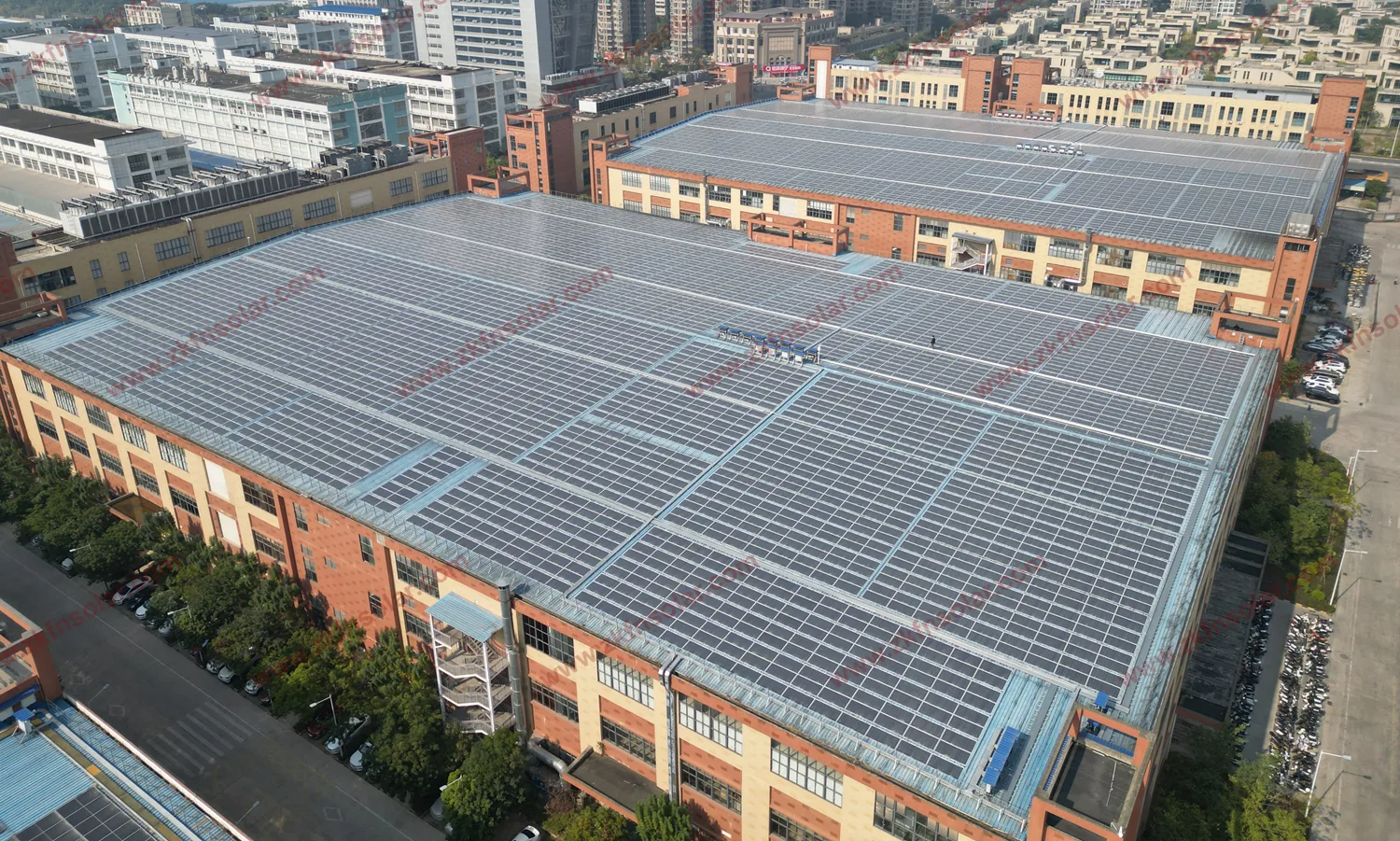 AAC科技轻质光伏项目实景